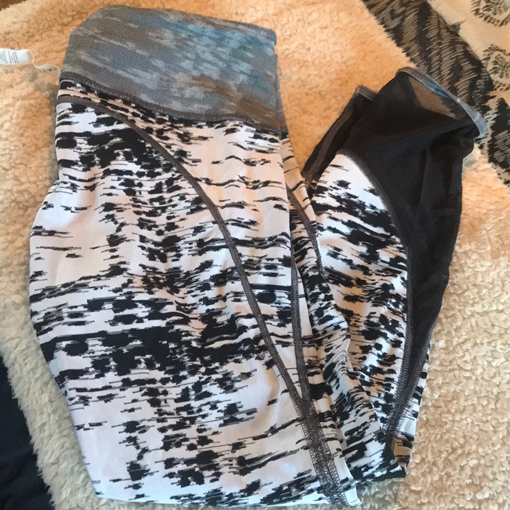 Beat the heat lululemon leggings